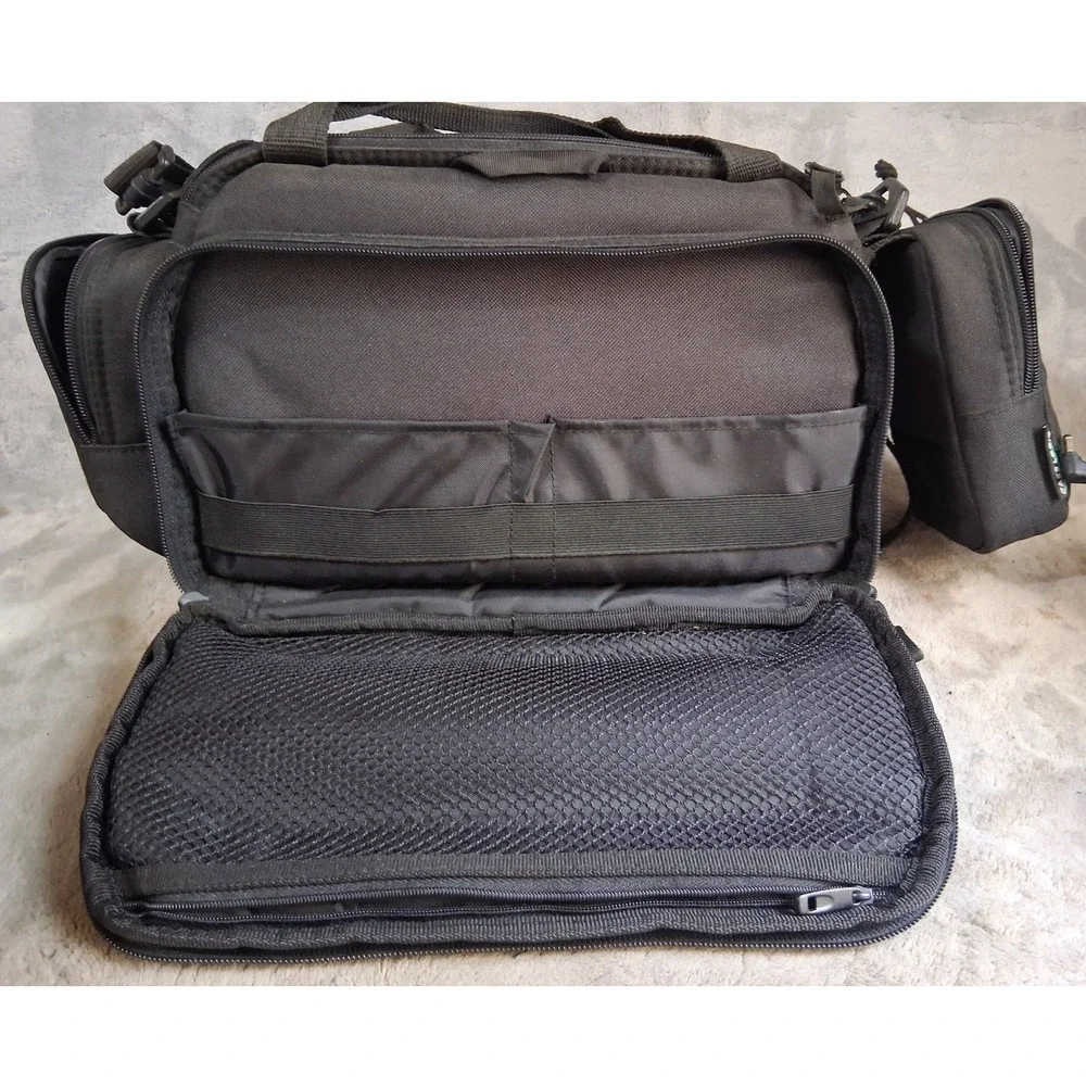 Vtg JVC GR-AX841U VHS-C Camcorder Bundle PARTS REPAIR ONLY Case Logic Bag Charge